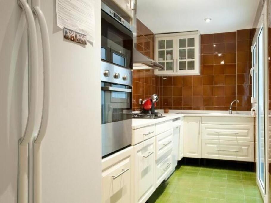 Modern Apartment Close To The Camp Nou Stadium Barcelona Zewnętrze zdjęcie