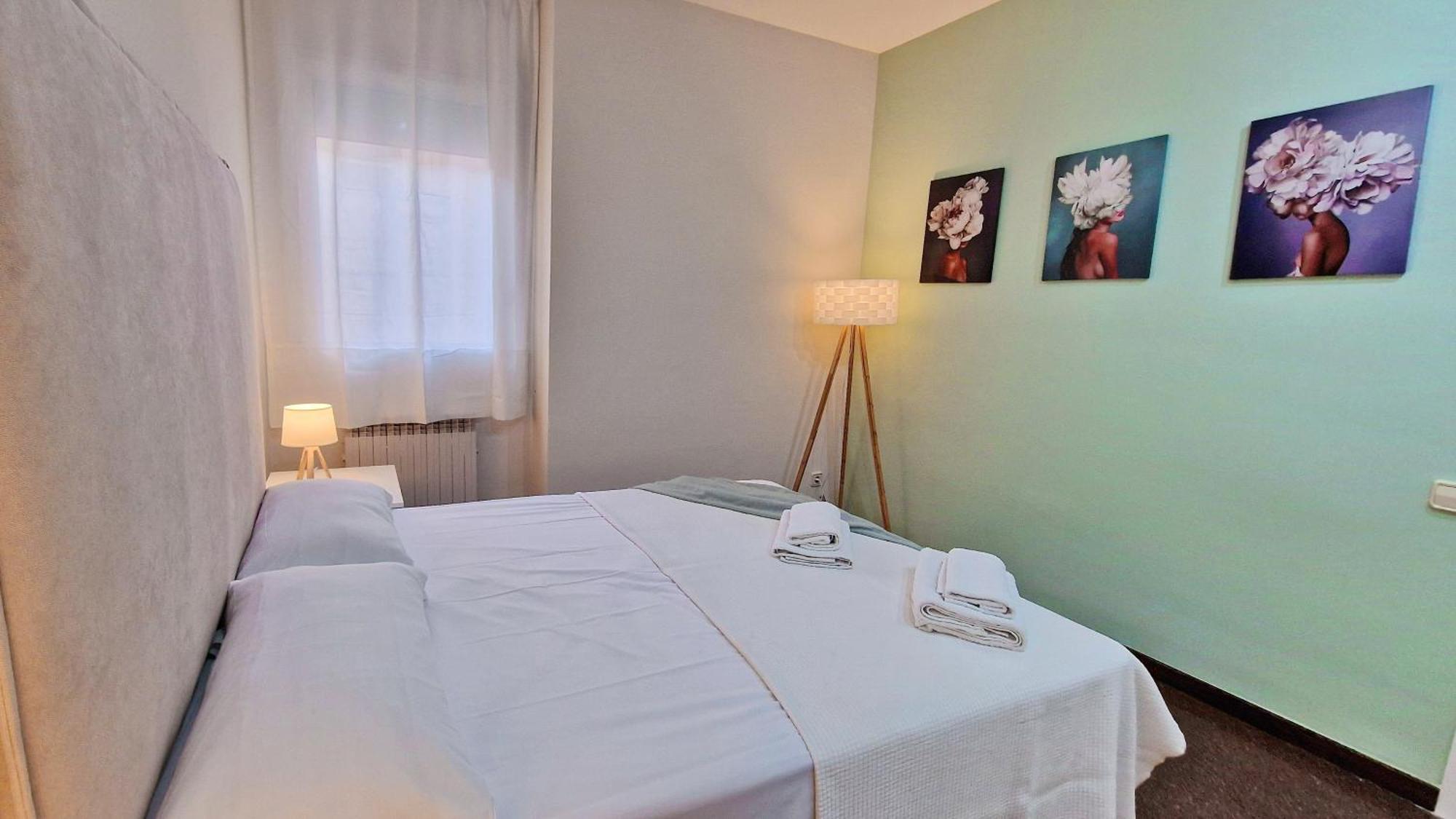 Modern Apartment Close To The Camp Nou Stadium Barcelona Zewnętrze zdjęcie